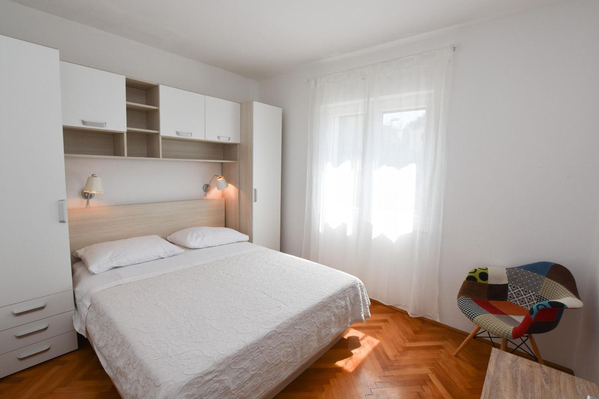 Apartments Guzela Primošten الغرفة الصورة