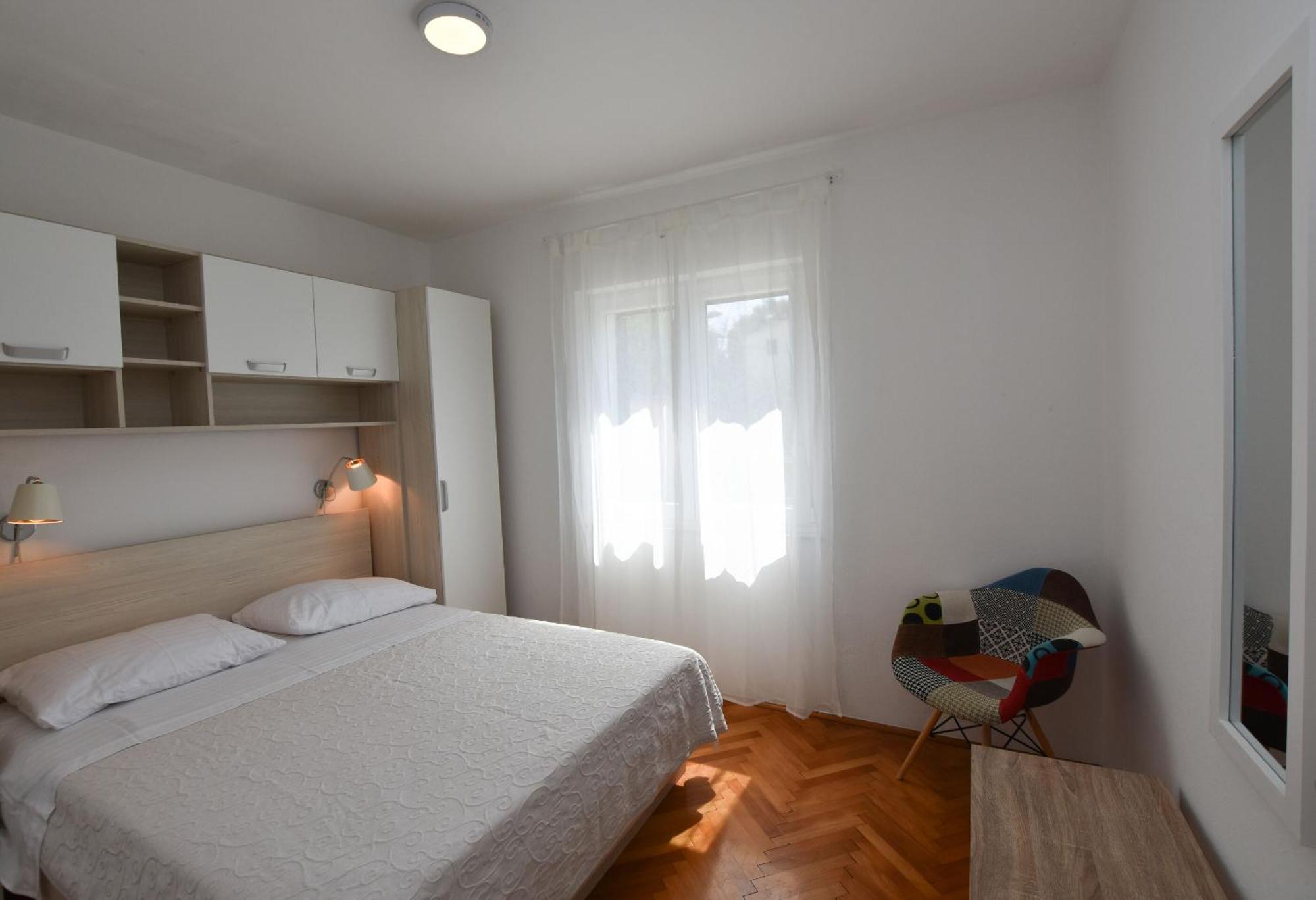 Apartments Guzela Primošten الغرفة الصورة